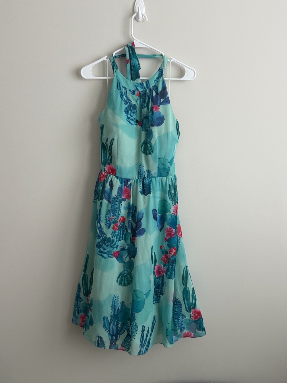 ModCloth Mint Green Cactus Floral Halter Dress Back Tie A-Line Size Medium